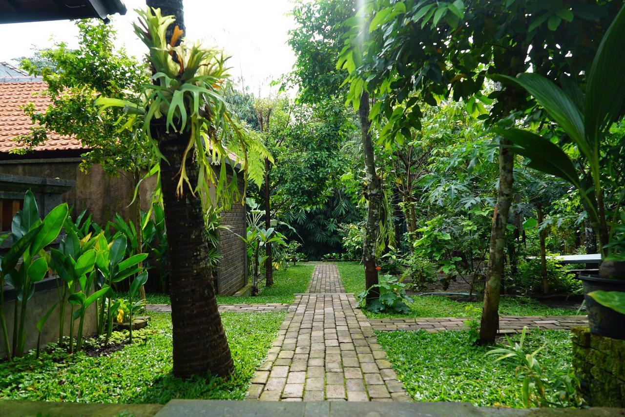 Ary House Ubud Buitenkant foto